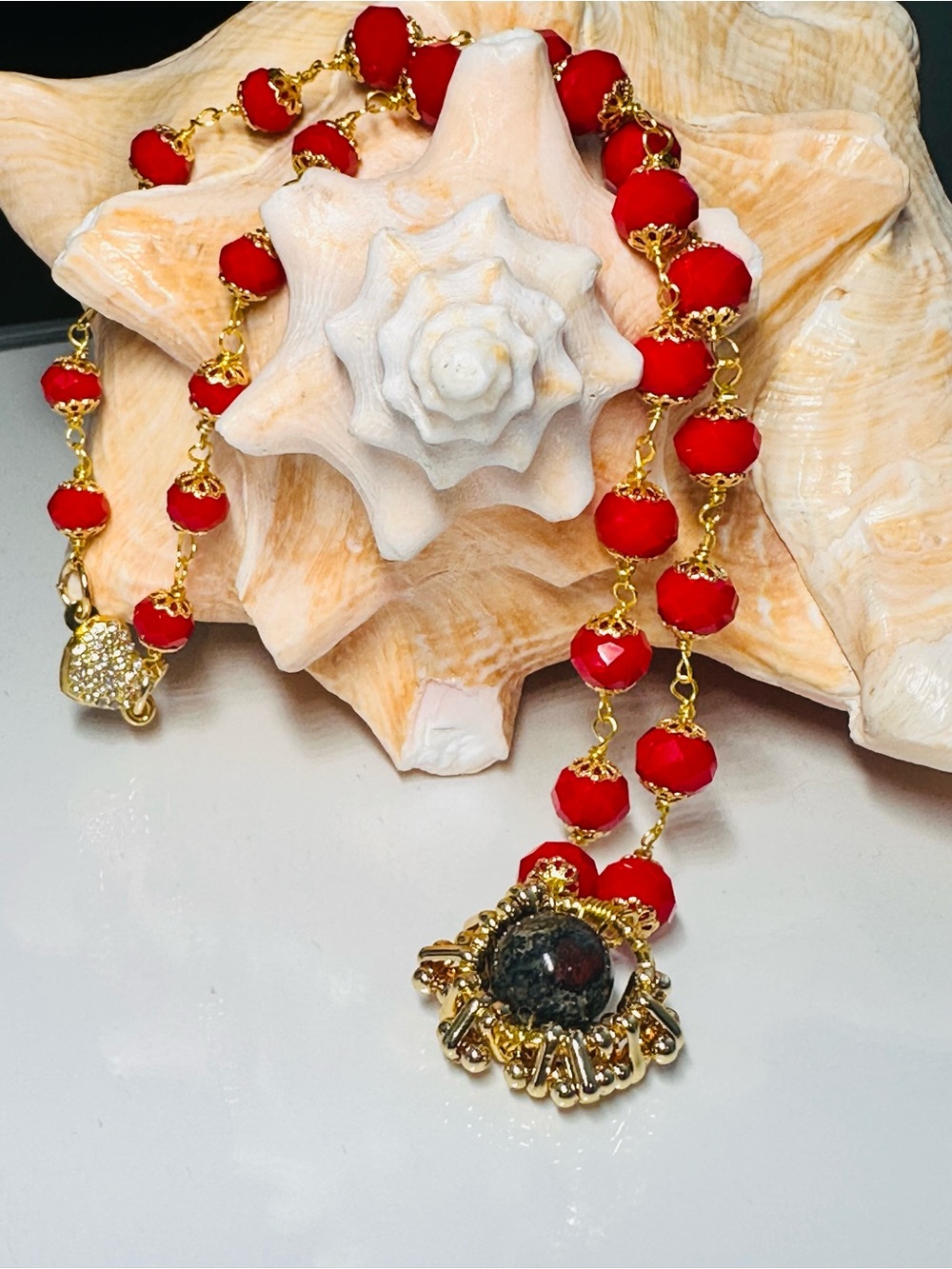 ARTISAN RED CRYSTALS AND DRAGON BLOOD Necklace
